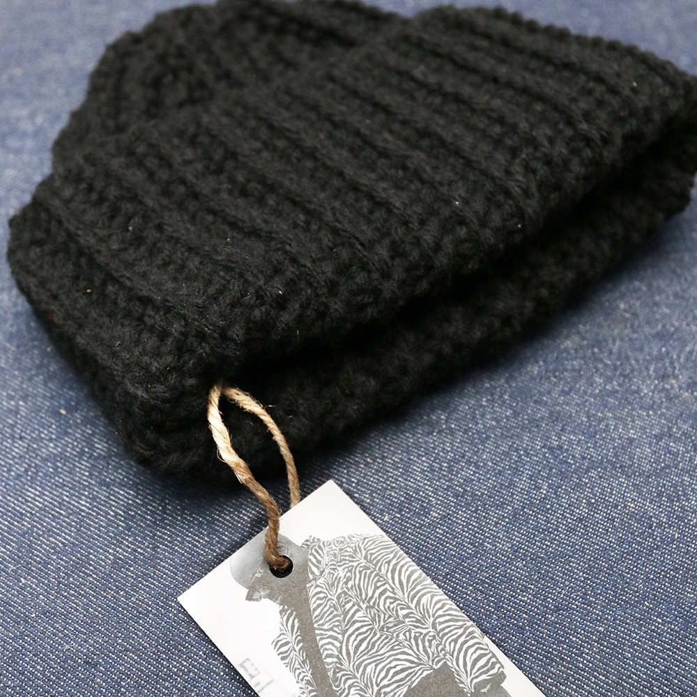 Black Knit Beanie